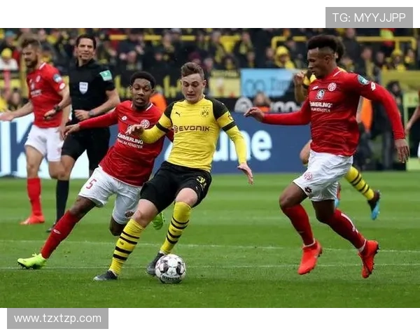 诺丁汉森林俱乐部百年历史与荣耀征程及其在现代足球格局中的独特价值