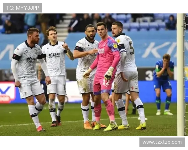 雷丁俱乐部宣布新赛季阵容调整与战术变化 力争冲击英冠前四